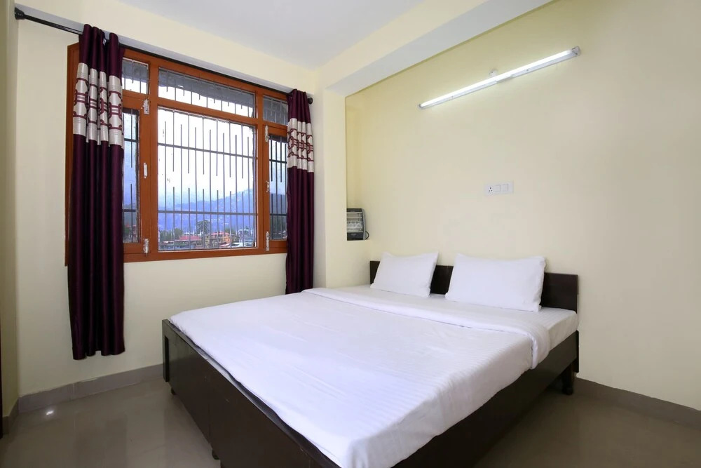 OYO 9106 Home 1 BHK ISBT Shimla