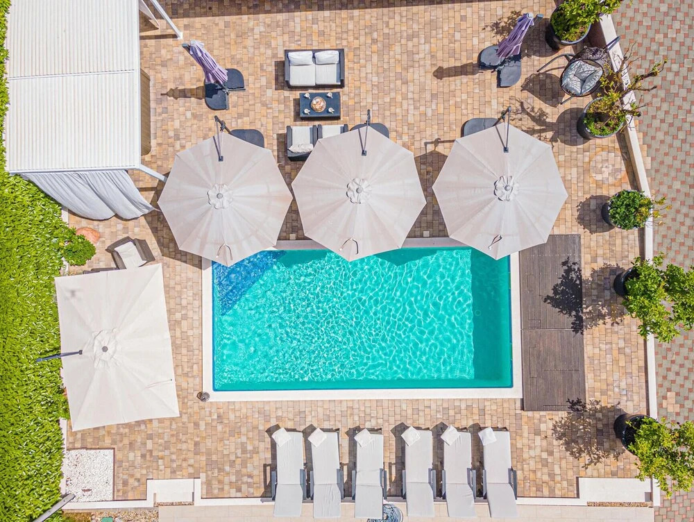Awesome Home in Brodarica with Hot Tub, WiFi & 6 Bedrooms