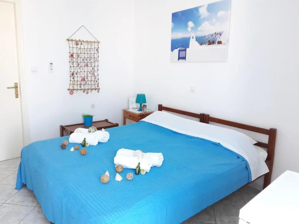 Paros Rooms Dora