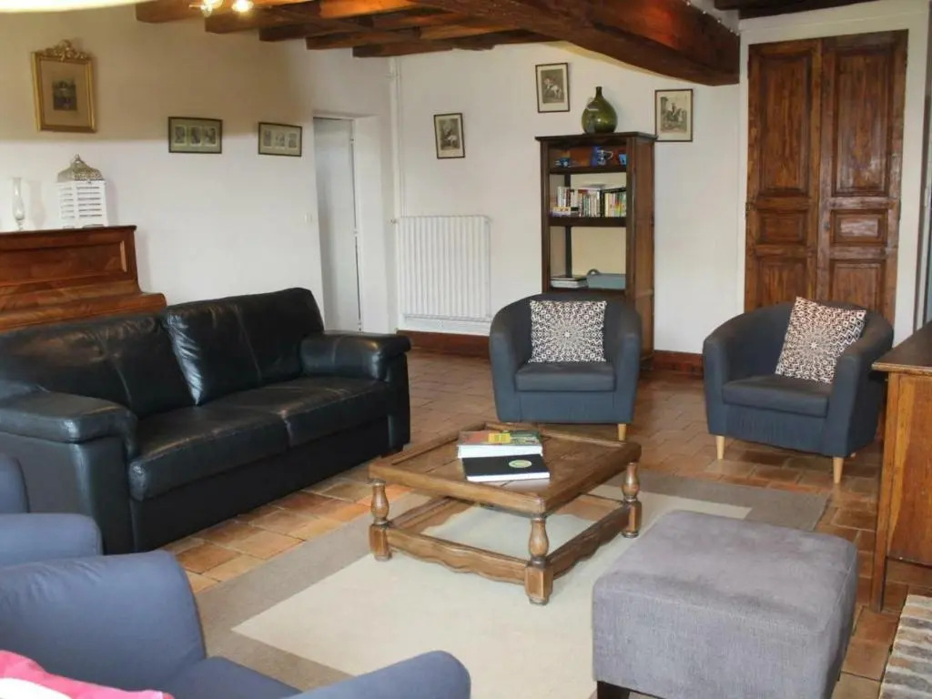 Gîte 18e avec piscine, jardin et équipements inclus, près des Châteaux de la Loire - FR-1-381-212