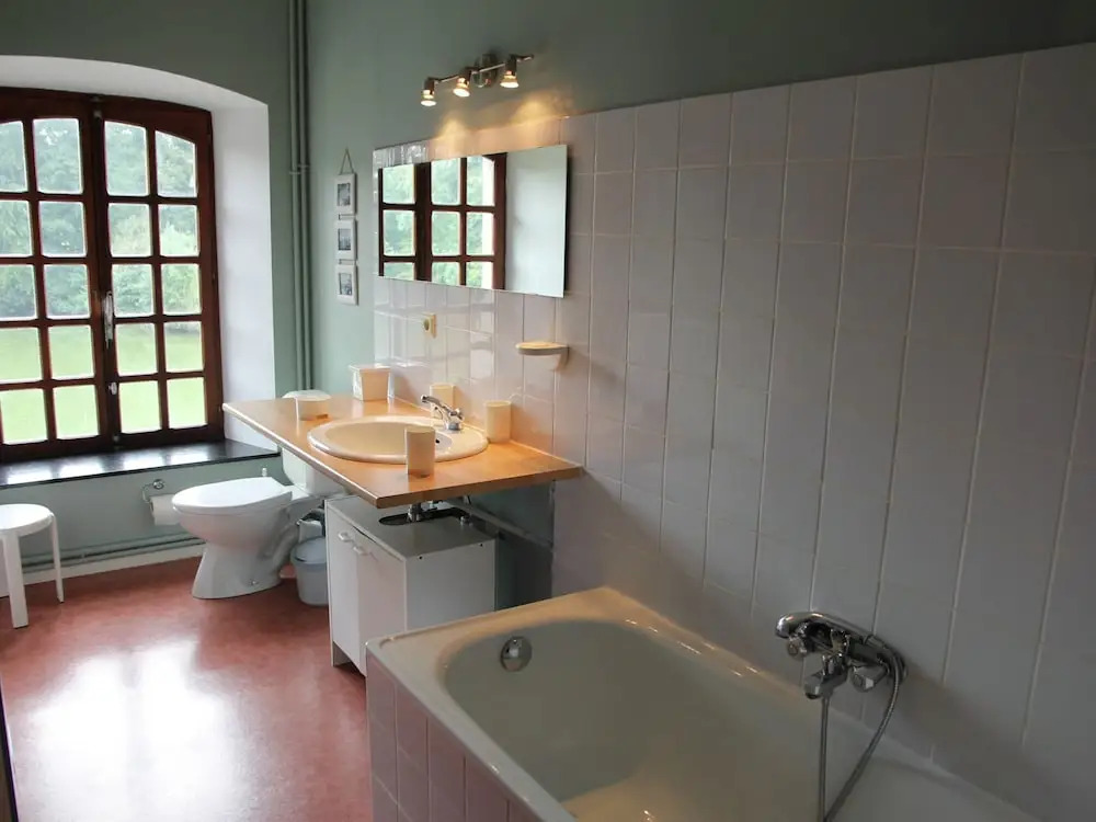 Elegant Castle Stay, Havelange