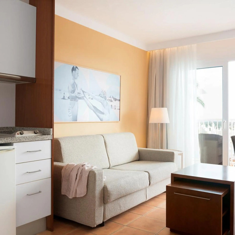 Sunprime Atlantic View Suite & Spa