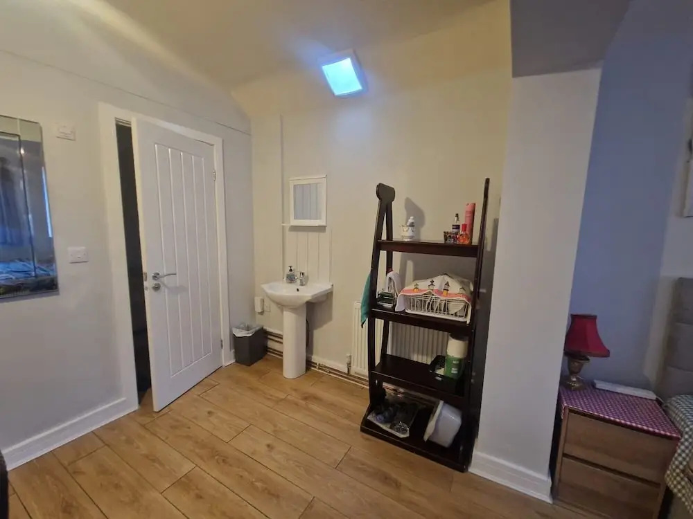 Studio/lickey Hills/near Attractions/garden/petok