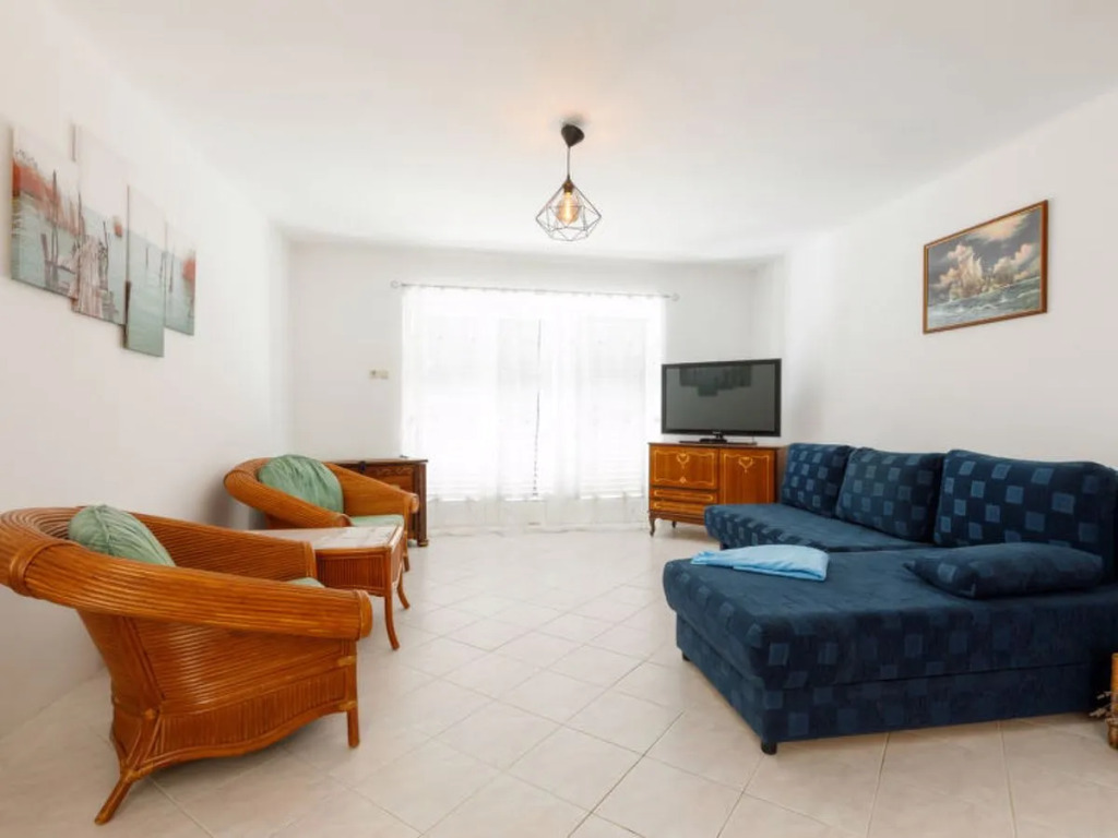 Holiday Home Violetta 3 by Interhome
