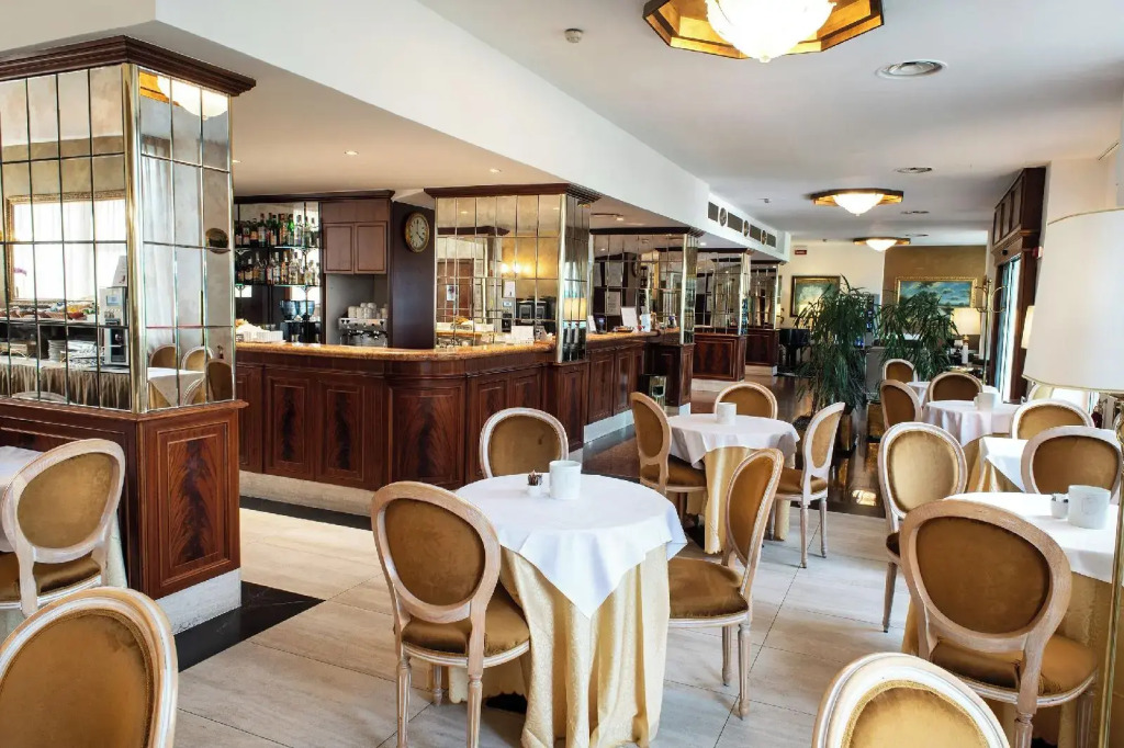 Hotel Alga