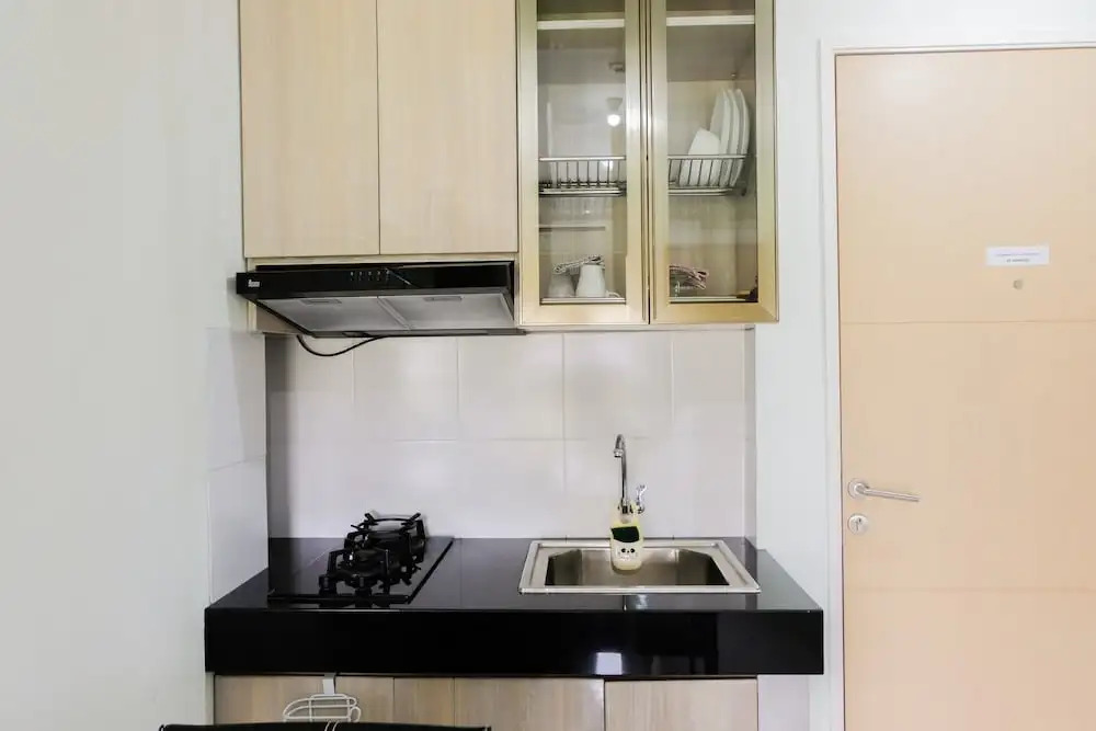 Luxurious and Convenient 2BR Ayodhya Apartment By Travelio