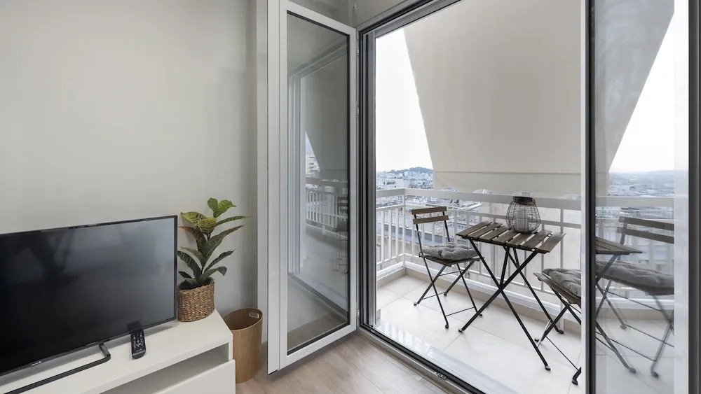 Brand New Studio with Amazing View