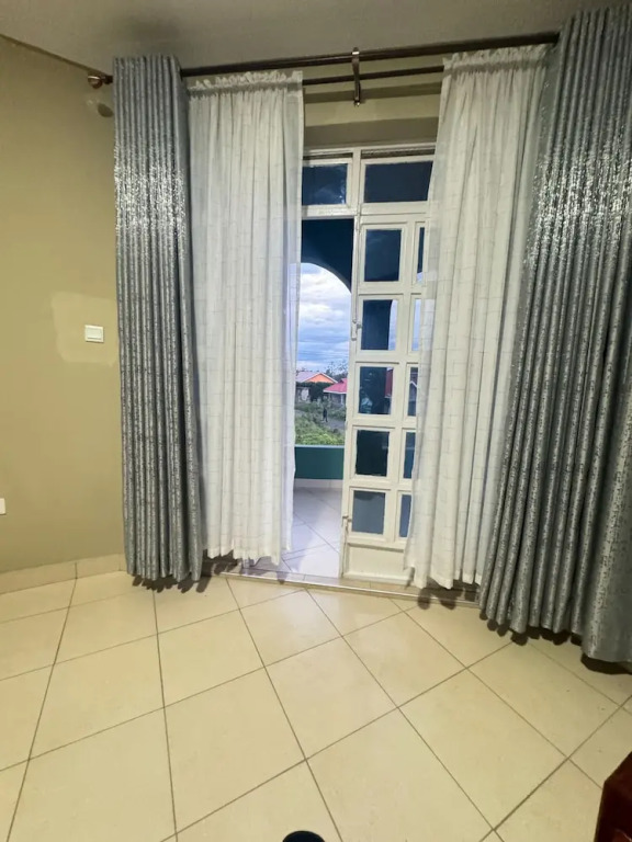Naivasha Gate- Away Palace