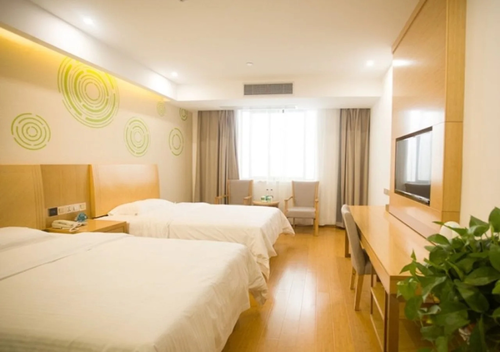 GreenTree Inn Fuyang Linquan County Yiwu Trade City Express Hotel