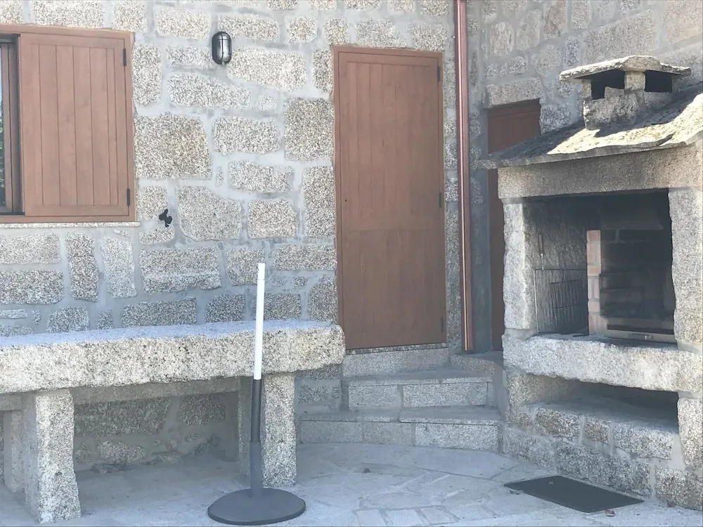 Villa With 2 Bedrooms in Cova, Vieira do Minho, With Wonderful Lake Vi