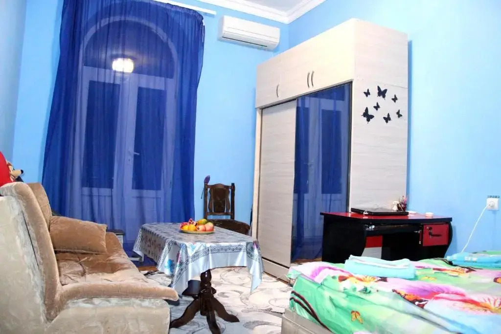 Karson Family Hostel & Guest House