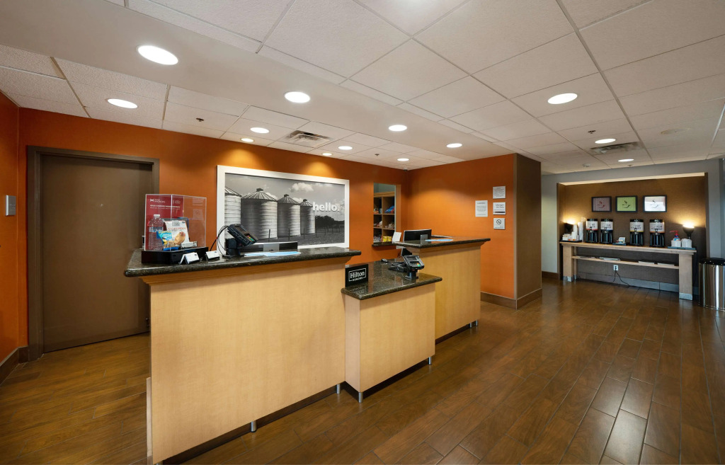 Hampton Inn & Suites Madera