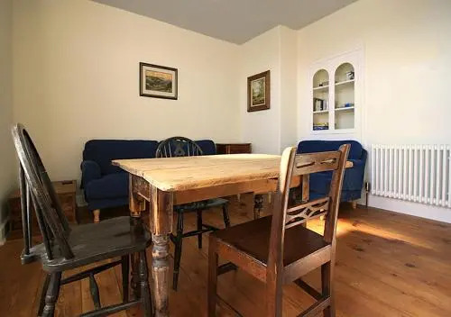 20 Segontium Terrace
