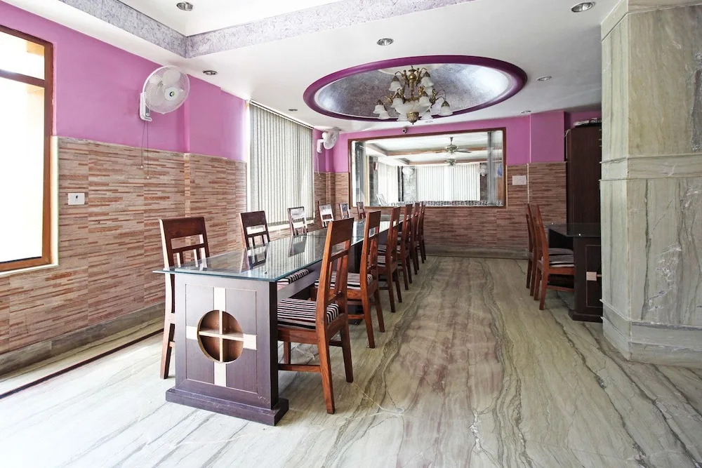 Hotel Jagdambay