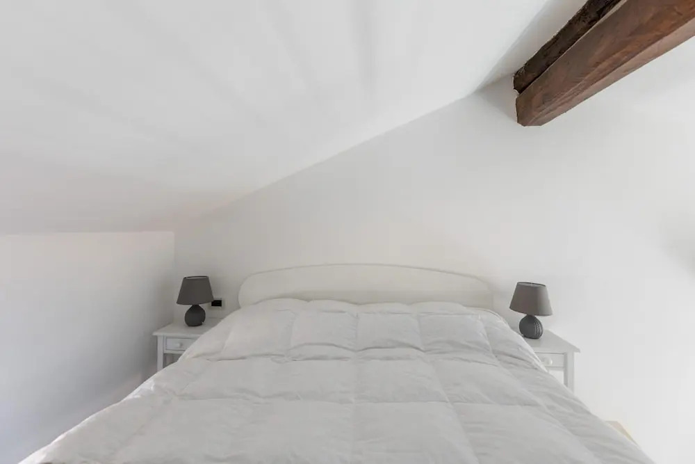 Cozy Mezzanine Apartment by Wonderful Italy