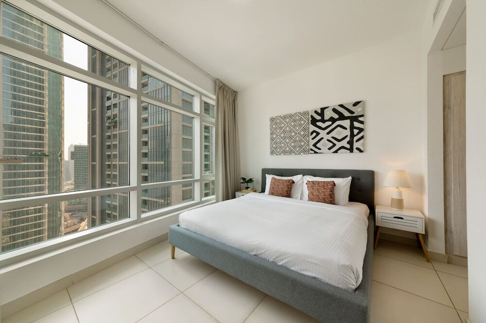 Superb apartment walking distance to Burj Khalifa
