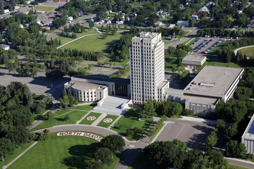 Country Inn & Suites by Radisson Bismarck Waterpark