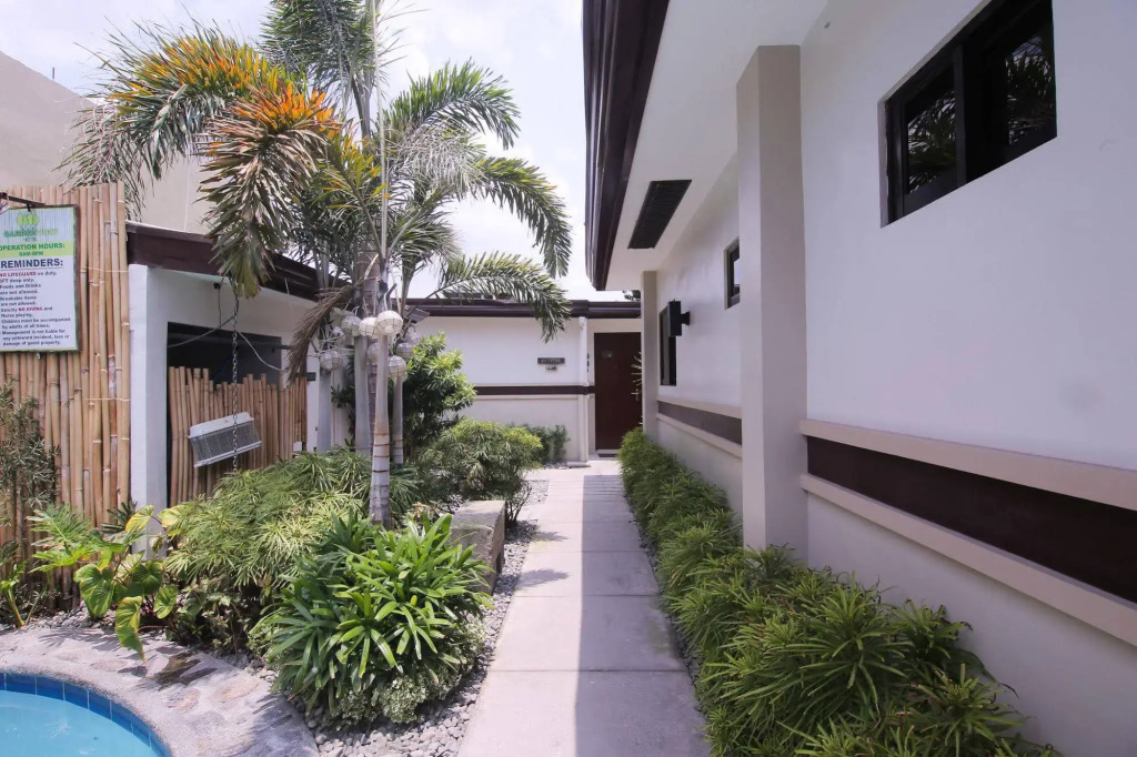 ZEN Rooms Garden View Pampanga