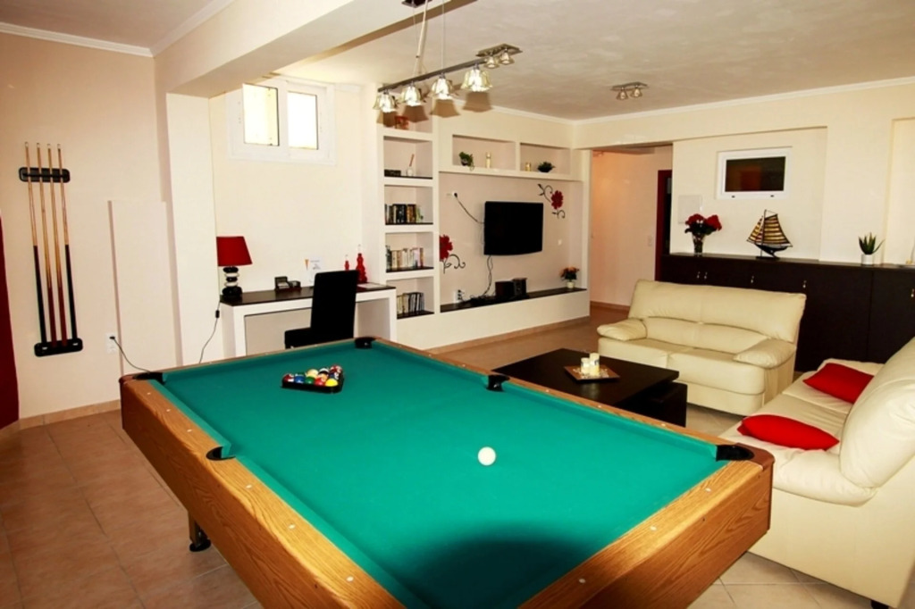 Romanza Villa