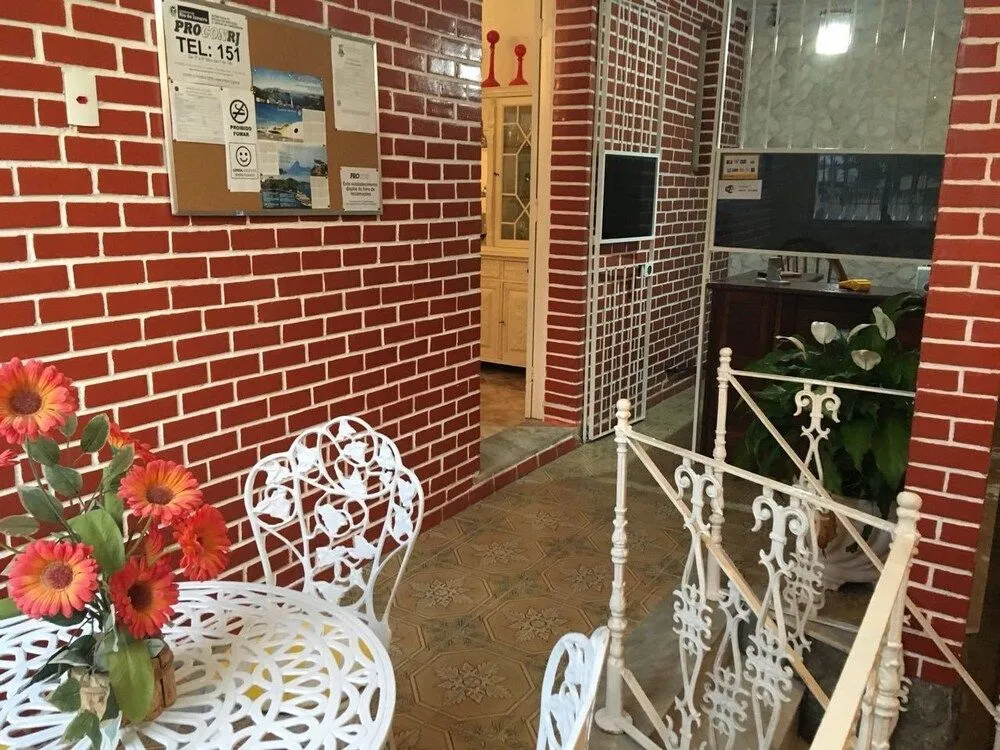 Plácido Hostel