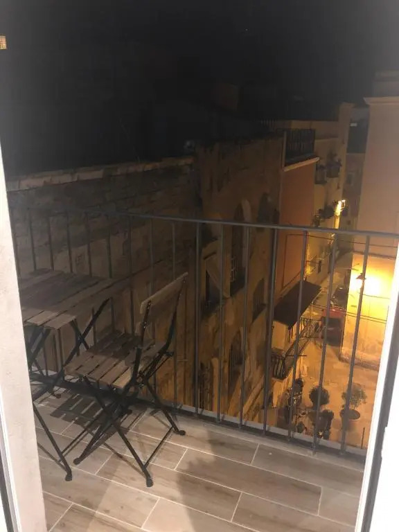 Macario Apartment in the Old Town