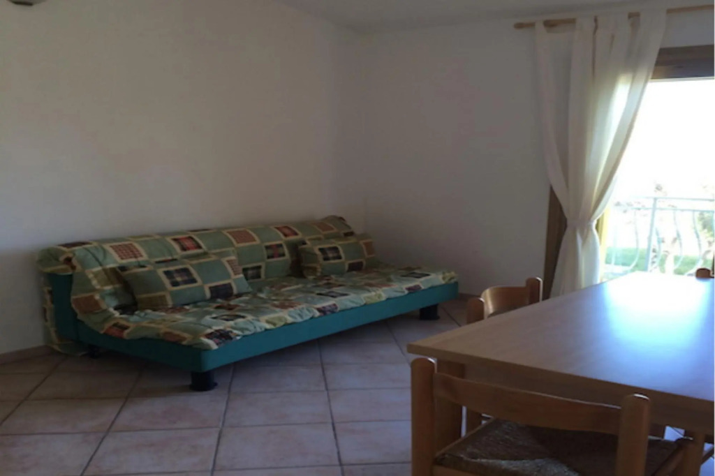 Two-room apartment in Porto Ottiolu very close to the marina.-Bilo Rosa Primo Piano