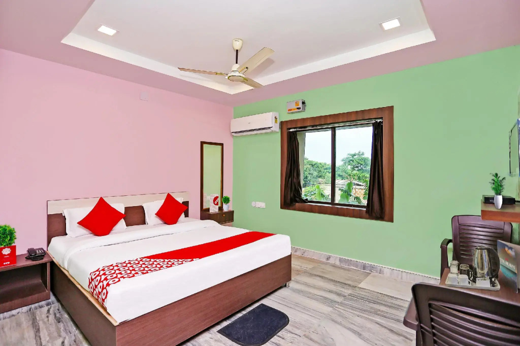 Capital O 14489 Hotel Aryan