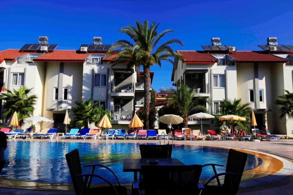 Sunlight Garden Hotel