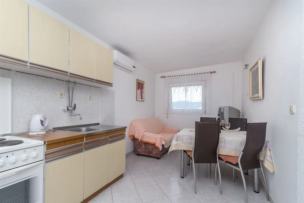 Apartments Jozo