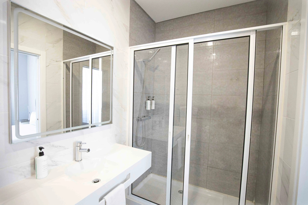 Grande Pensao Residencial Alcobia
