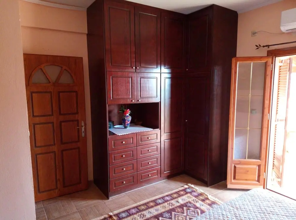 House with 2 Bedrooms in Agios Mattheos, with Enclosed Garden And Wifi - 5 Km From the Beach