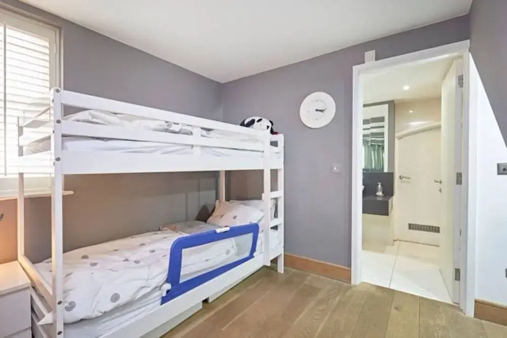 Premium Kensington Retreat 2BR En-Suite AC