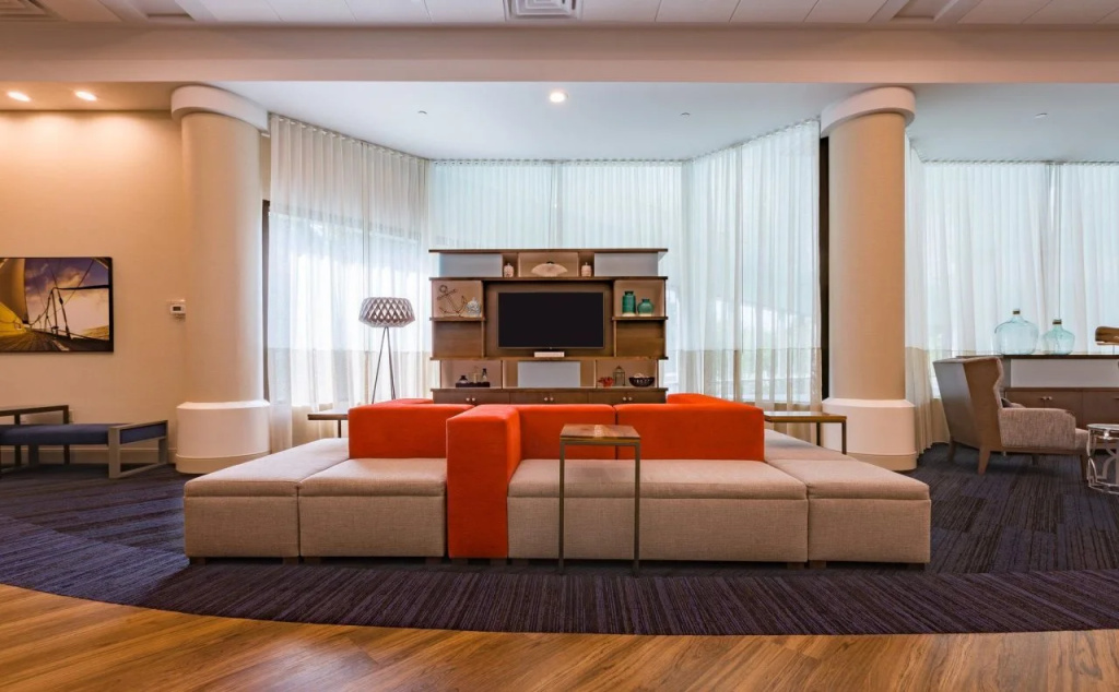 Holiday Inn Newport News - Hampton by IHG
