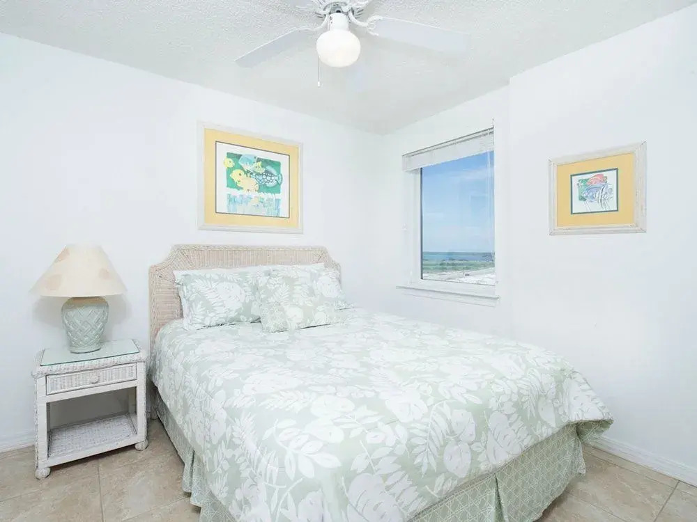 Gulf Shores Condo Panoramic Views by RedAwning