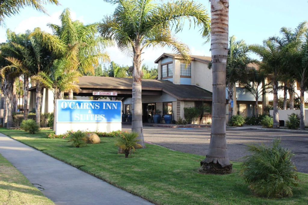 OCairns Inn and Suites