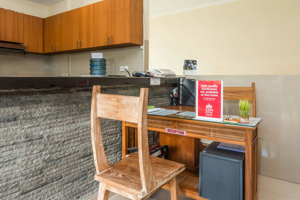 ZEN Rooms Ubud Pengosekan 1