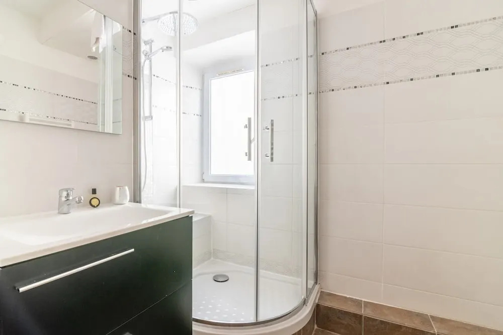 Fabulous and Modern 3BR Family Apt Croisette