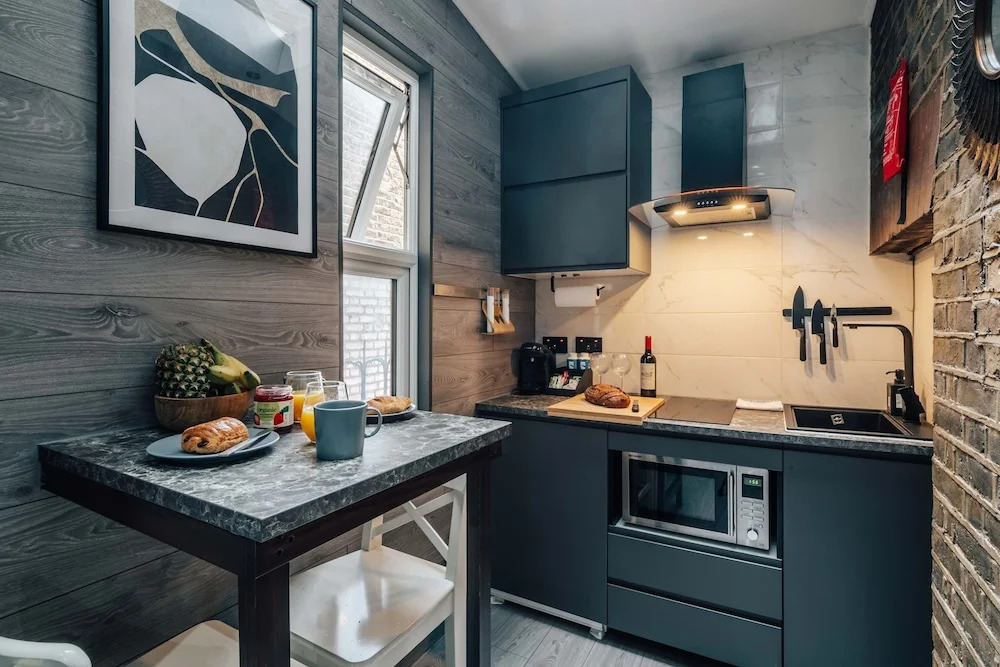 Studio 1 - Charming Studio in Earls Court