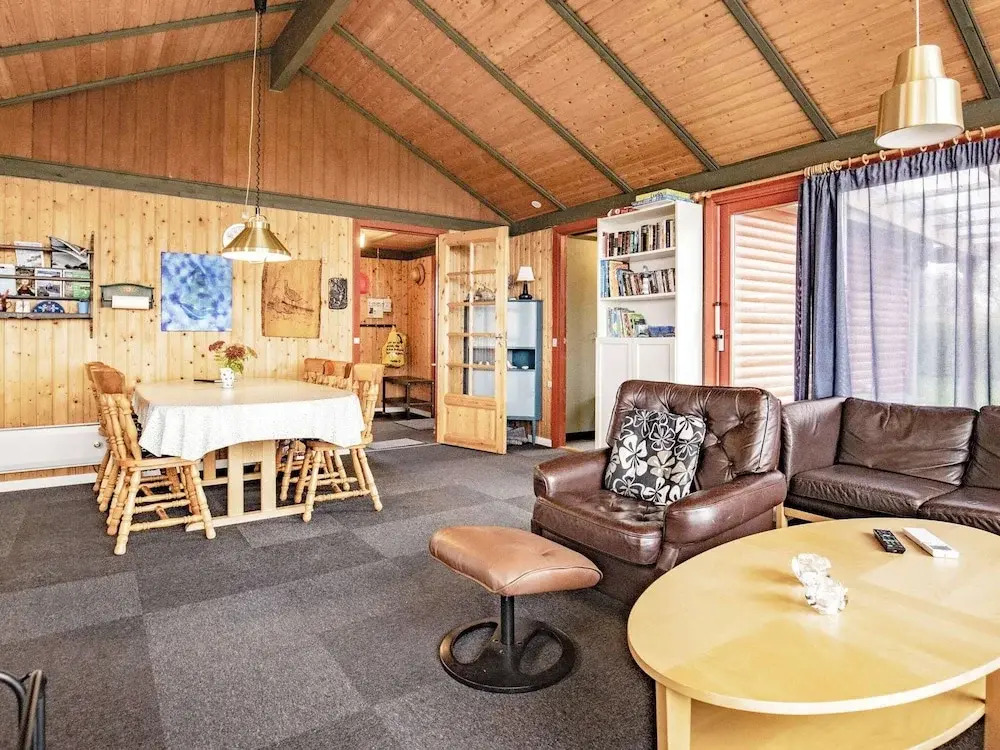Fabulous Holiday Home in Vinderup near Sea