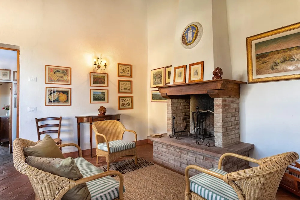 Agriturismo La Papessa - Fattoria Montecchio