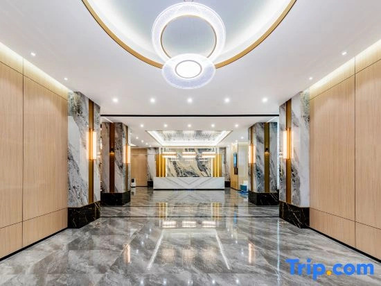 Zhongxin HolidayHotel