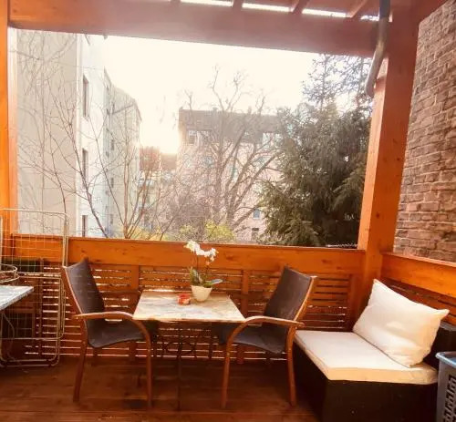 Linden-Charm Apartments