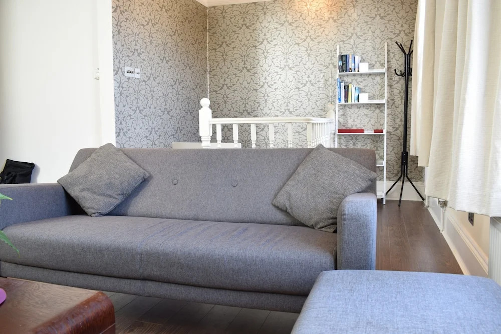 1 Bedroom Flat In Angel