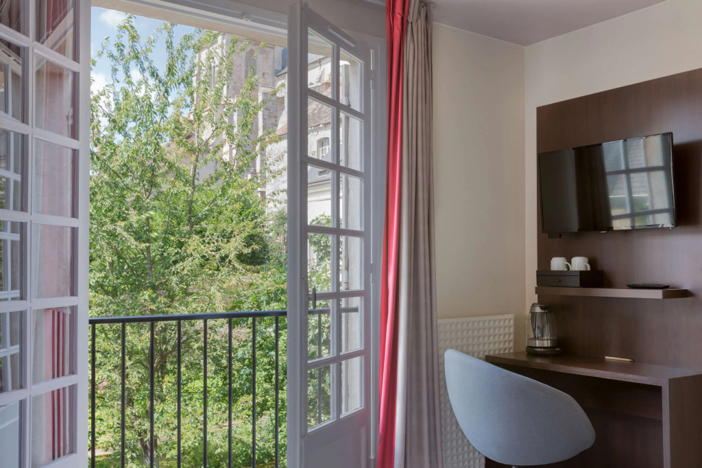 Best Western Blanche de Castille Dourdan