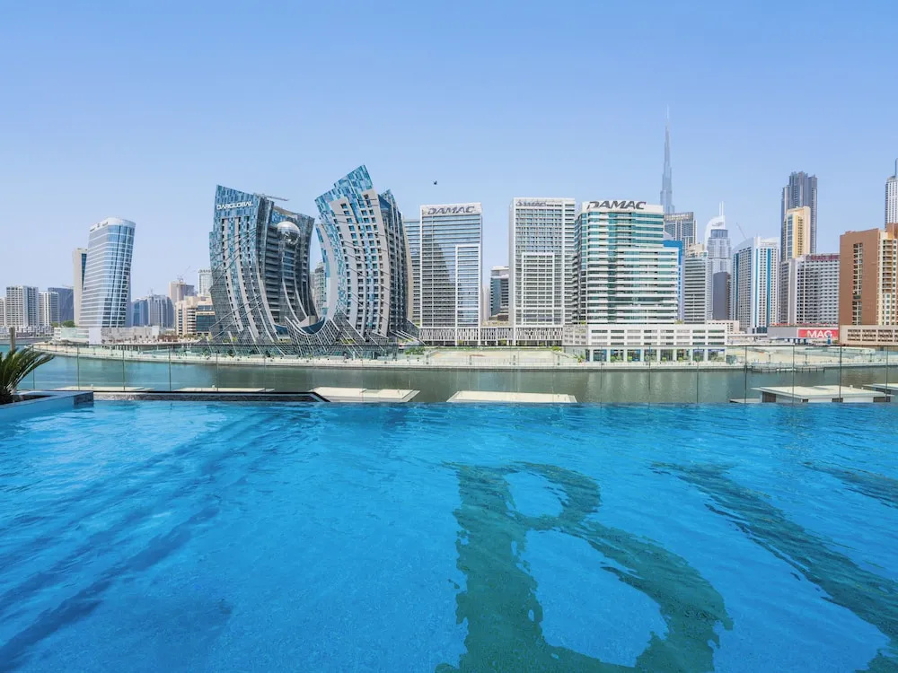 Jaw-Dropping Canal Views From This Stylish Condo
