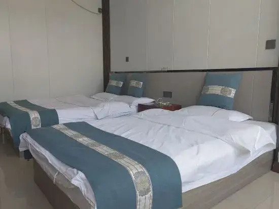 Pianguan Laoniuwan Business Hotel