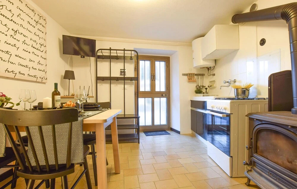 Awesome Apartment in Moneglia With 1 Bedrooms and Wifi
