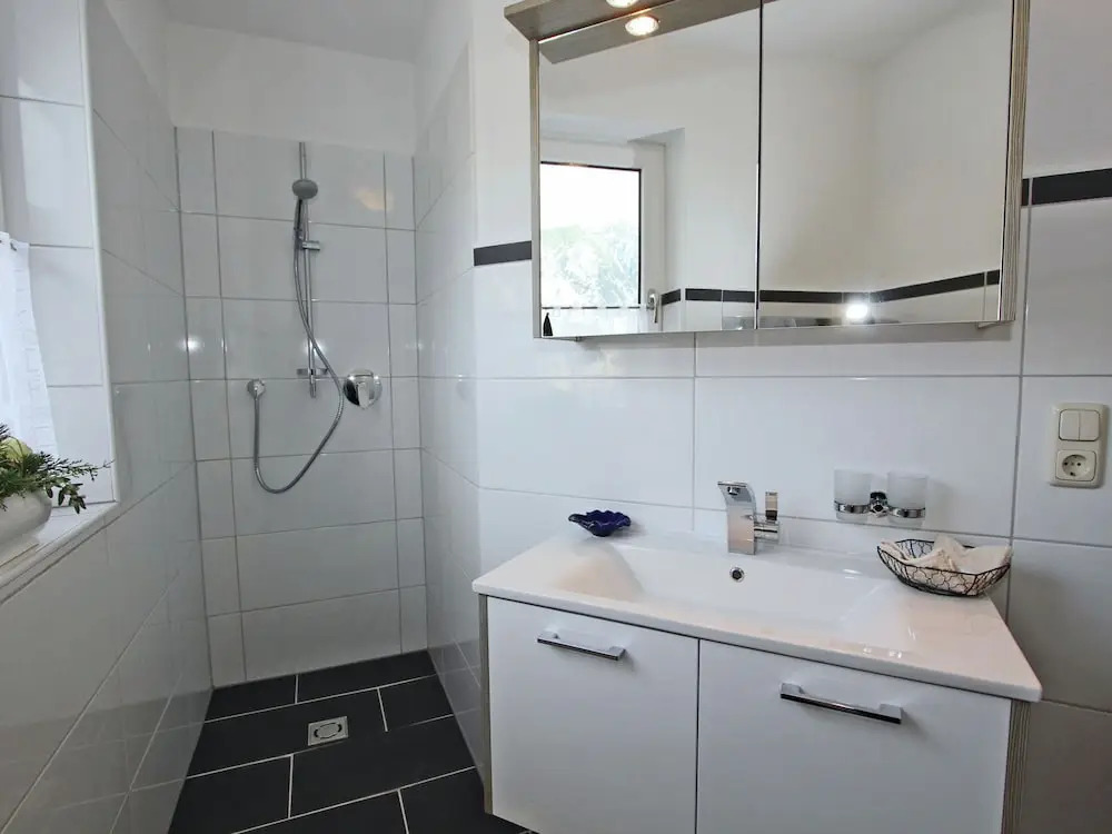Beautiful Apartment in Maurach With Garden