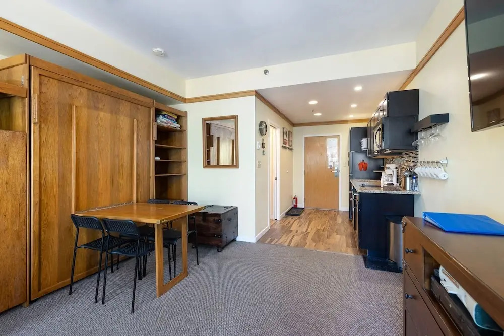 2767 Slopeside Condo by RedAwning