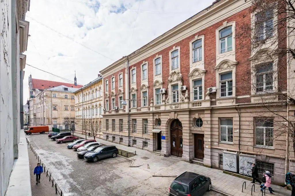 2 Virmens'ka Apartment